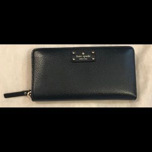 Kate spade zip wallet